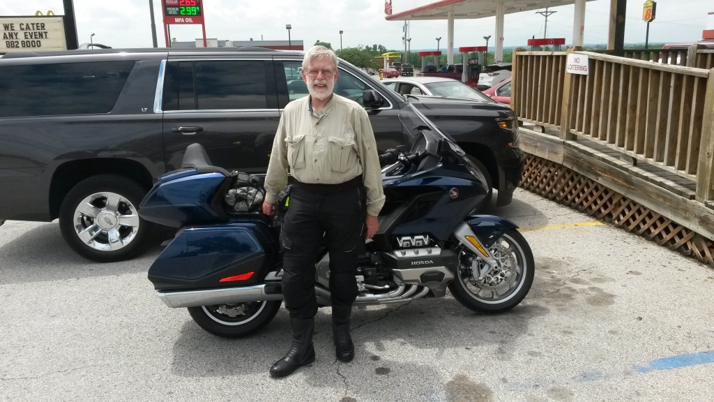 Moving again on Day 4, I enjoyed coffee at the Silver Lake Rest Area (IL). At my lunch stop, a kind man snapped this at a Boonville MO Subway.  My fourth night was at the Junction City KS Econolodge, not attractive but cheap and well-appointed.