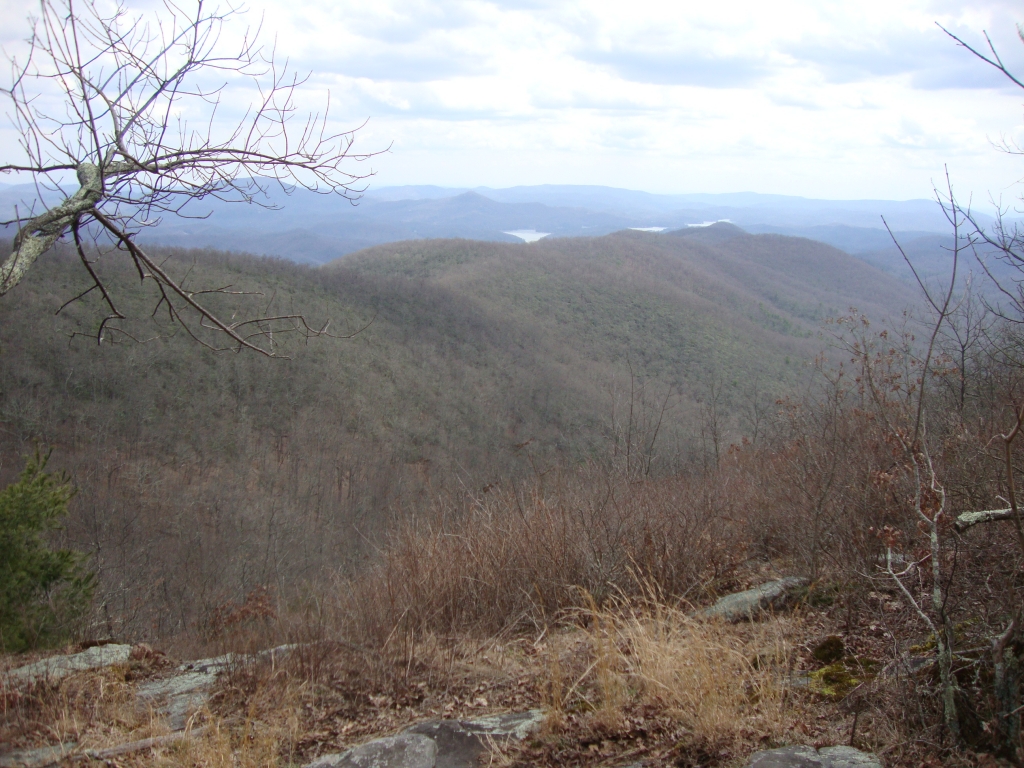 Here's the vista without me! The body of water is a bit more clear. It's Sunday, March 17, my 7th day out, at 2:00 PM.