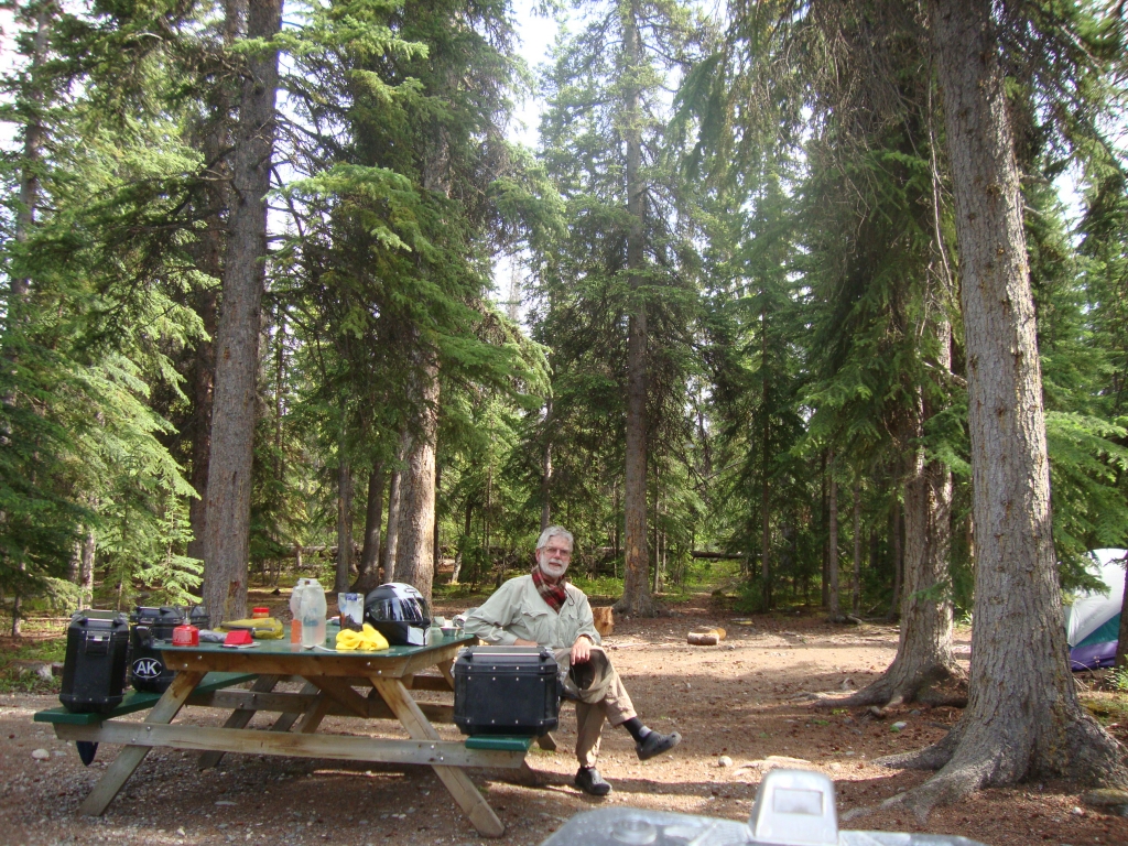 Night 2: This pleasant Pine Lake Yukon Provincial Park is about 5 miles east of Haines Junction. I have no recollection of mosquitoes, so there couldn't have been many.
