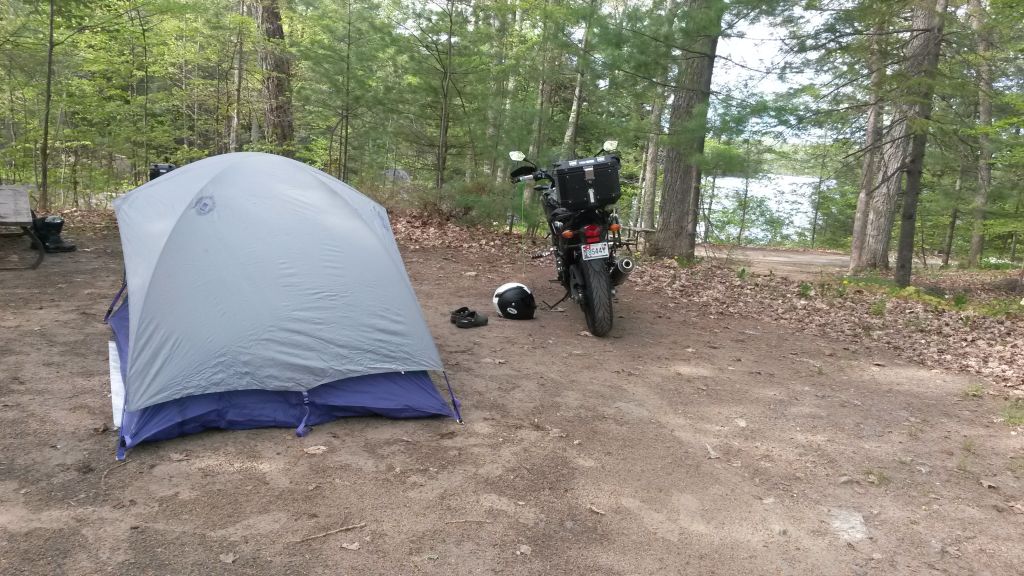 Night 2, near Parry Sound ON: A pleasant site at Oastler Lake Provincial Park. Nice facilities but $41.25 seemed high. It was relaxing to have the Buffalo and Toronto traffic and customs behind me, and we spent a comfortable first night camping.