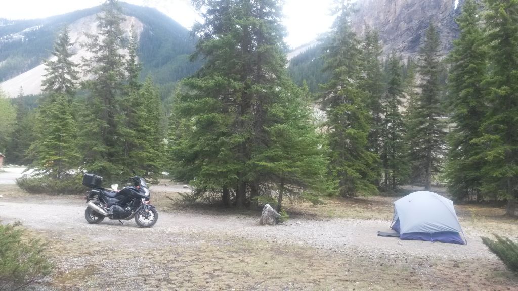 Day 9, To the Rockies! May 26 featured scattered rain and more fierce wind gusts but I was eager to get off the prairie. From Swift Current I looped around Calgary to Banff. The Lake Louise Visitor's Center directed me to this Yoho BC Provincial Park at Fields, about 25 km away. It had been a 476 mile day, my longest yet.
