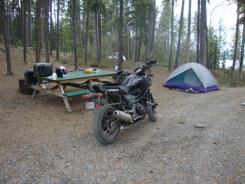 Night 13, Squanga Lake YT: Arriving at this Provincial Park 44 miles west of Teslin at 3:50 PM, I chose Site 9. Nice park and only $12, but the pump water was not potable so my Sawyer filter was used for first time on this trip.
