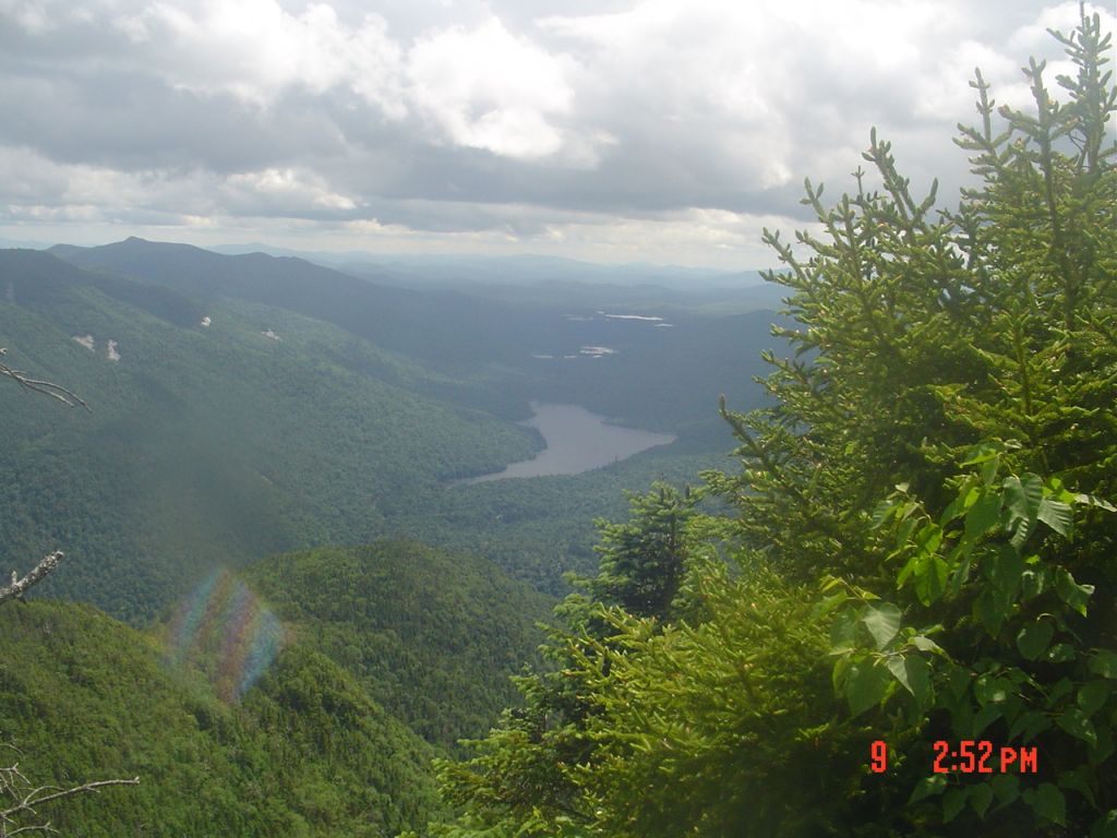 An hour after leaving Sawteeth I snapped several landscape shots, and seemed pretty confident this was looking west. The only major water there is Colden and Flowed.
