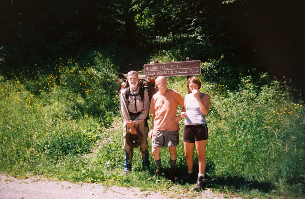 We met Chris and Emma's family at this road crossing, about 11 AM Saturday. They had tons of food and stuffed me and my pockets!