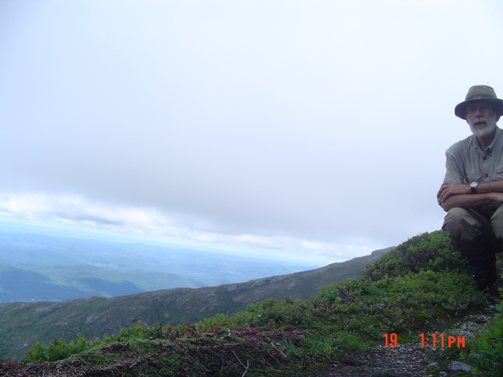 Shortly after 2:00 PM... guess my photographer wanted the vista too, but his judgment was a little off!