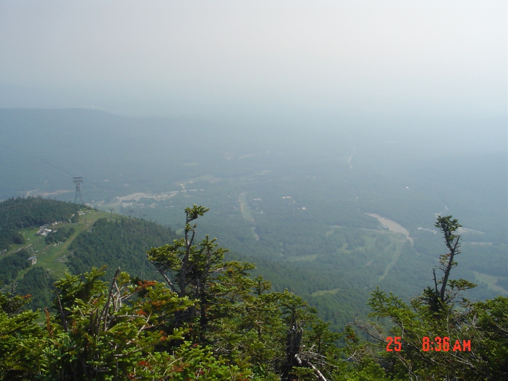 This shot looks north from Jay Peak's summit, 10 AM. An hour and a half later, I paused for a one-hour lunch break at the Laura Woodward Shelter.