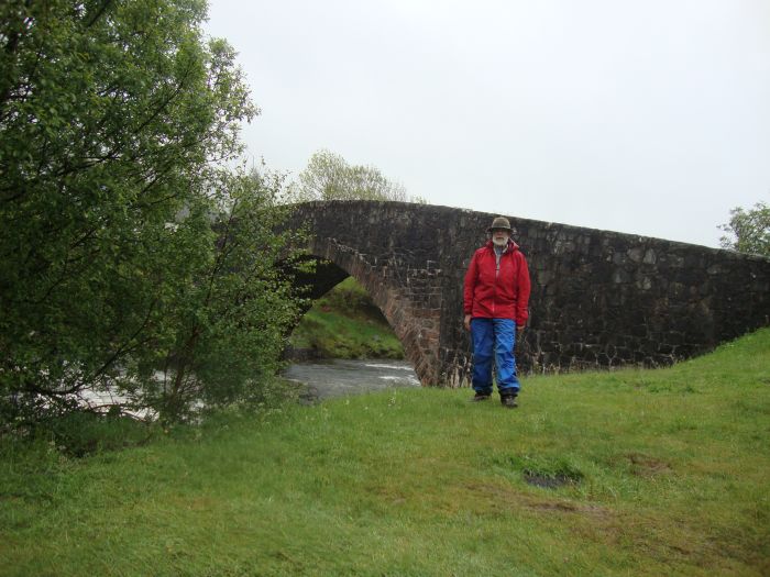 About 1:00 PM, I reached Bridge of Orchy and was able to call Helen on the cell phone. I think my German friends from Doune Bothy wild-camped here, just out of town.